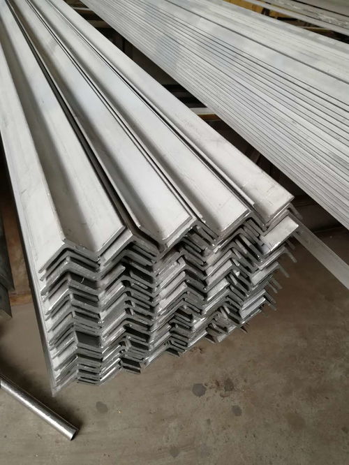 316L不銹鋼角鋼市場報價、廠家選擇與產品應用解析